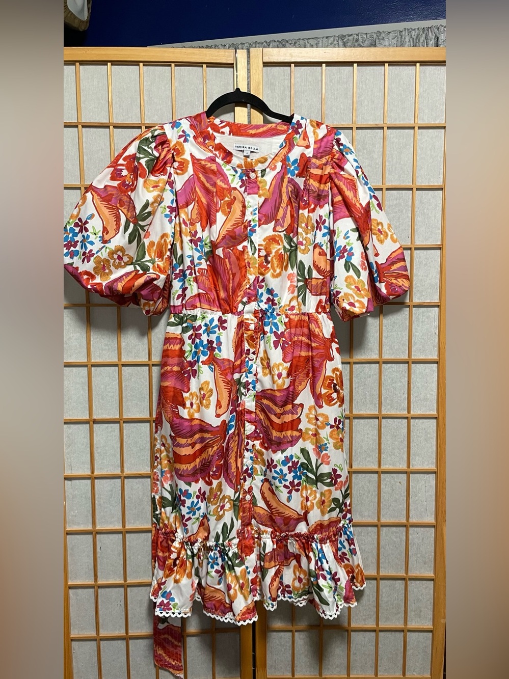 YAKIRA BELLA Puff Sleeve Dress